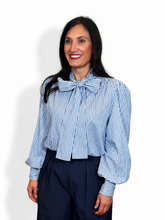 Load image into Gallery viewer, Cotton Striped Bow Blouse