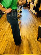 Load image into Gallery viewer, Evie Flat Front Jeans