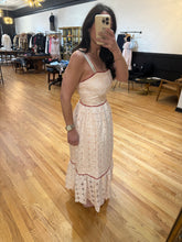 Load image into Gallery viewer, Lace Midi Dress
