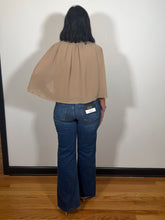 Load image into Gallery viewer, Chiffon Cape Top
