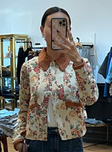 Load image into Gallery viewer, Floral Jacket
