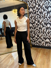 Load image into Gallery viewer, Lill Off-the-Shoulder Top
